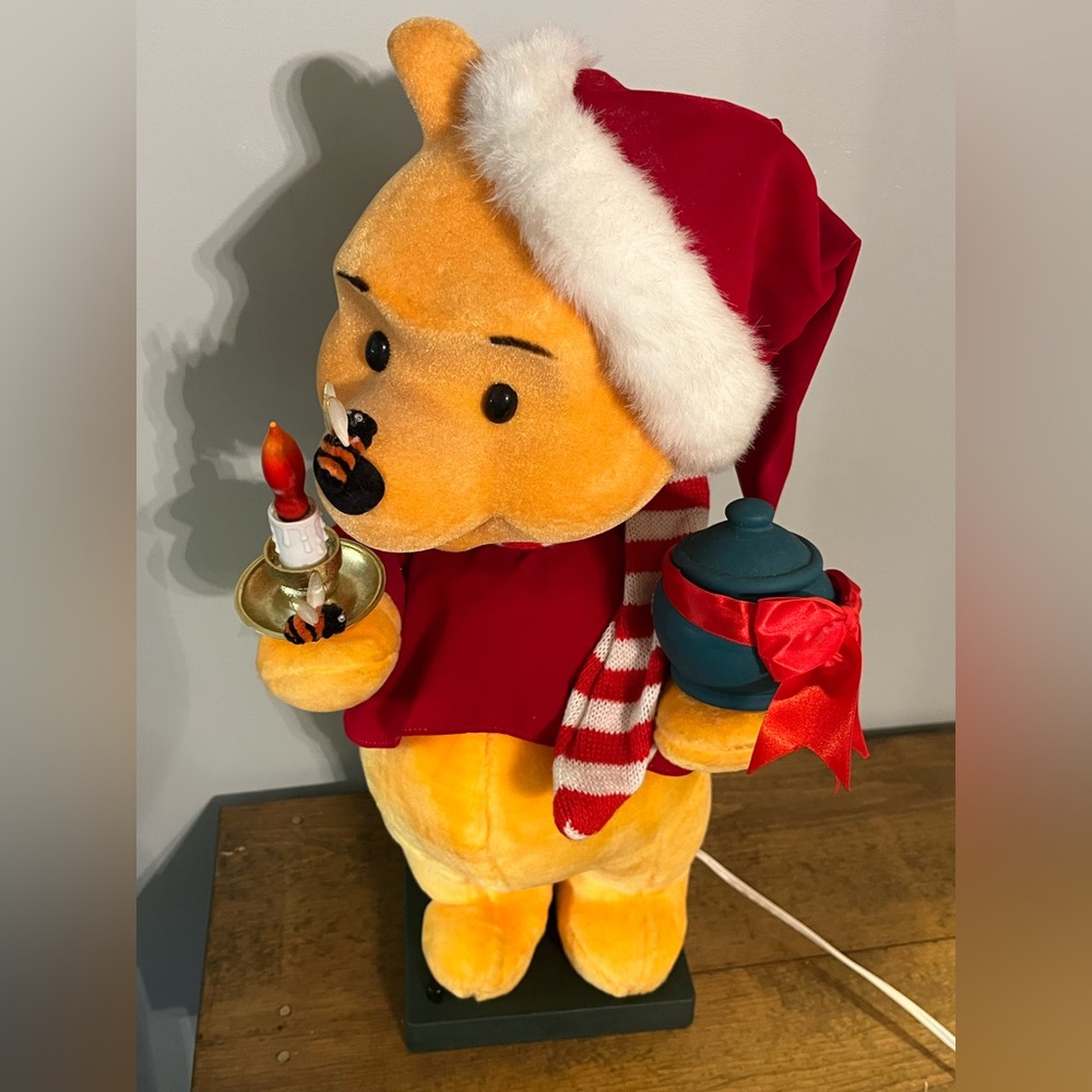Vintage Disney Store Animated Christmas Pooh